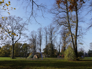 Elizabeth Park (grounds of Thelwall Hall dem.)