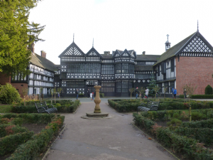 Bramhall Park (Bramall Hall)